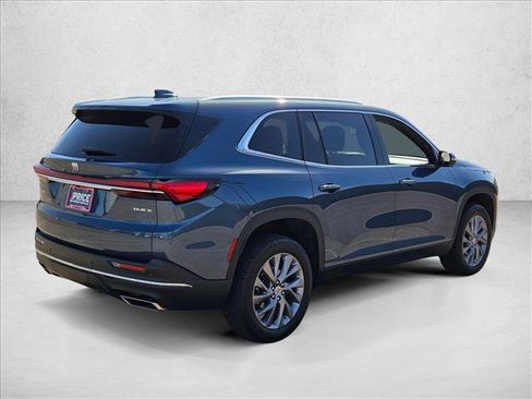 Used 2025 Buick Enclave Preferred w/ Power Package FWD image 5