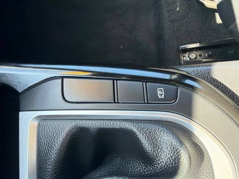 Used 2024 Kia Forte GT-Line w/ GT-Line Premium Package FWD image 17