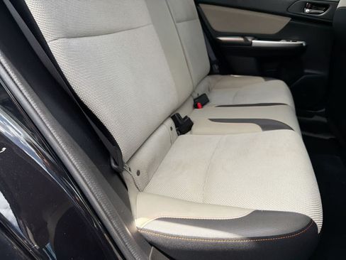 Used 2016 Subaru Crosstrek 2.0i Premium AWD/4WD image 21