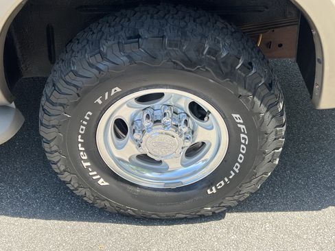 Used 2000 Ford Excursion Limited AWD/4WD image 27