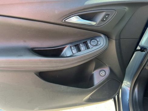 Used 2024 Buick Encore GX Preferred w/ Comfort Package FWD image 15