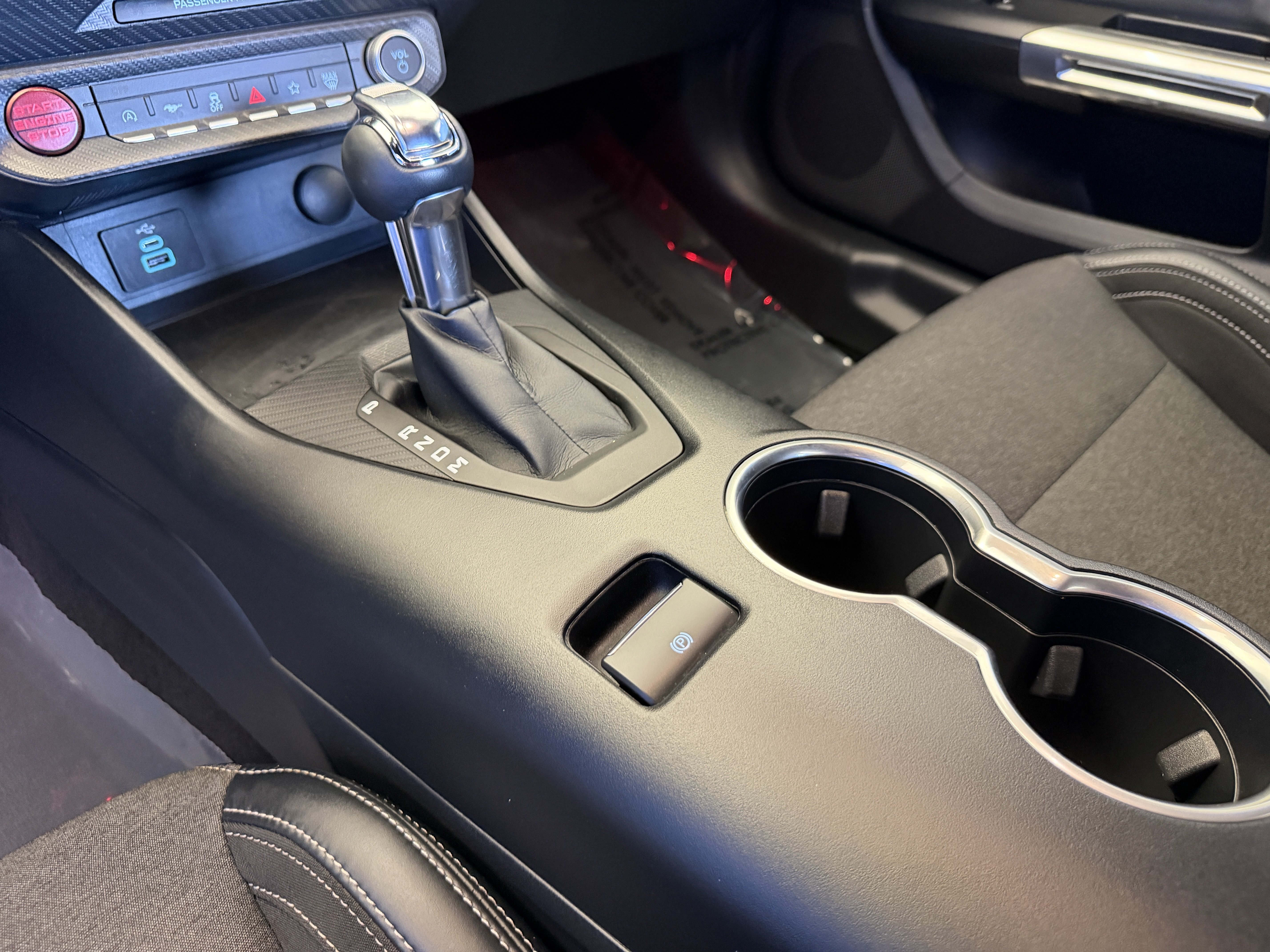 Used 2024 Ford Mustang GT RWD image 22