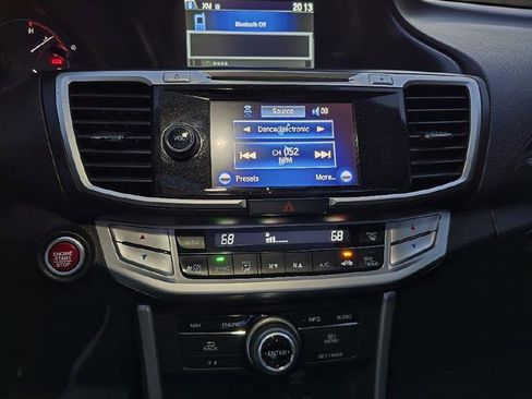 Used 2014 Honda Accord EX-L image 31