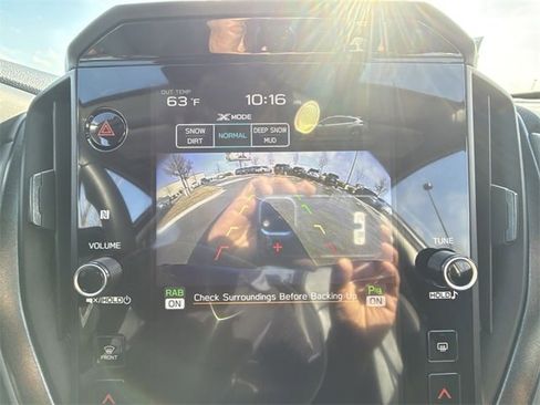 Certified 2025 Subaru Crosstrek 2.5i Limited image 17