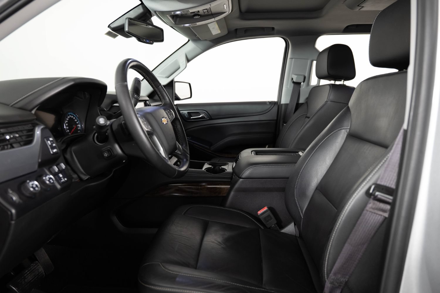 Used 2017 Chevrolet Tahoe LT w/ LT Signature Package AWD/4WD image 14