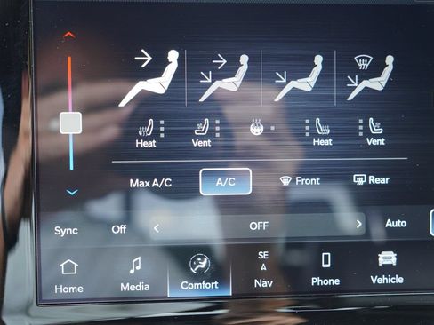 Certified 2022 RAM 1500 Laramie AWD/4WD image 28