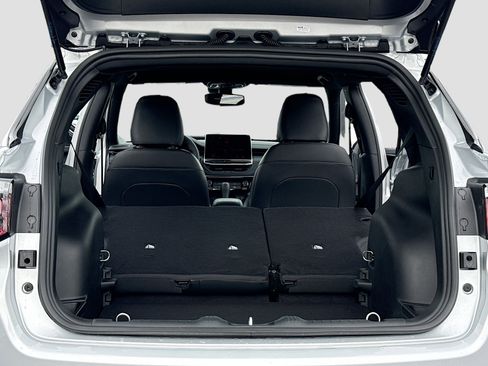 New 2026 Jeep Compass Latitude image 7