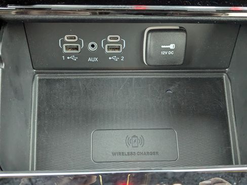 Used 2025 Jeep Grand Cherokee Altitude AWD/4WD image 26