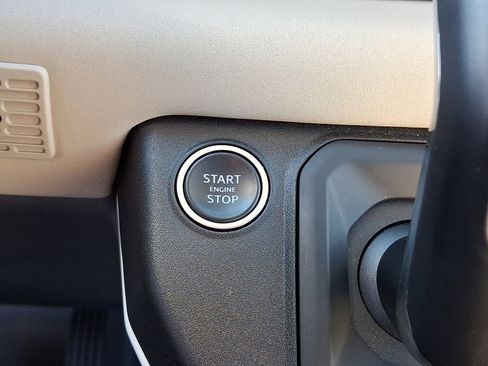 Used 2022 Land Rover Defender 110 SE image 27