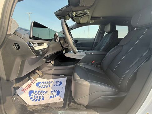 Used 2025 Cadillac Optiq Luxury 2 w/ LPO, Floor Liner Package AWD/4WD image 28