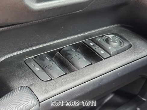 Used 2025 Toyota 4Runner 4WD image 32