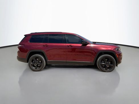 Used 2024 Jeep Grand Cherokee L Laredo RWD image 8