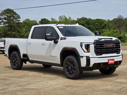 New 2026 GMC Sierra 2500 AT4 image 2