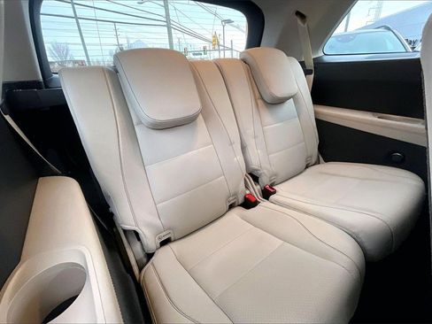 Certified 2020 Mercedes-Benz GLS 450 4MATIC image 21