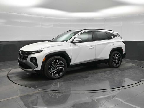 New 2026 Hyundai Tucson Limited AWD/4WD image 1
