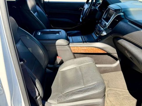 Used 2015 Chevrolet Tahoe LTZ AWD/4WD image 20