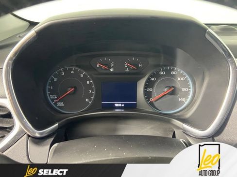 Used 2018 Chevrolet Equinox LT FWD image 14