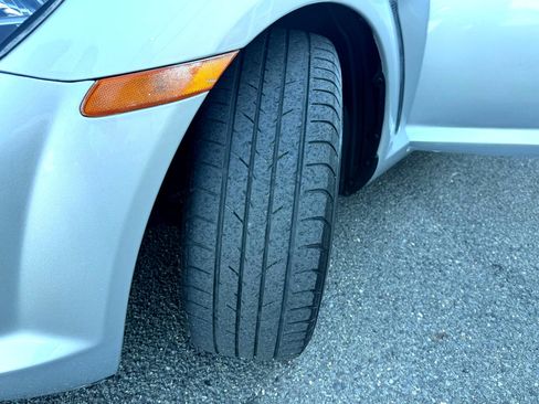 Used 2005 MAZDA RX-8 w/ AT Grand Touring Pkg image 35