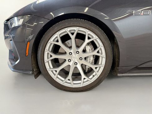 Used 2024 Ford Mustang GT RWD image 30