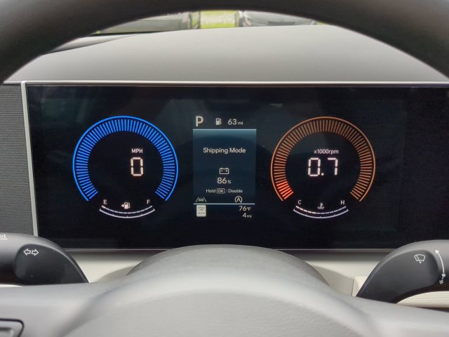 Certified 2025 Hyundai Tucson SE FWD image 25
