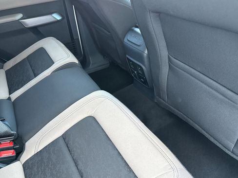 Used 2022 Ford Bronco Wildtrak image 31