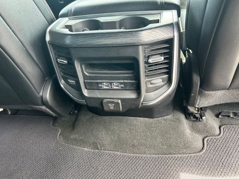 Used 2024 RAM 1500 Laramie RWD image 29