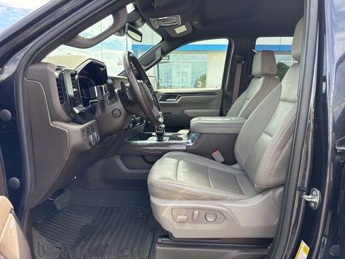 Used 2022 Chevrolet Silverado 1500 LTZ AWD/4WD image 12