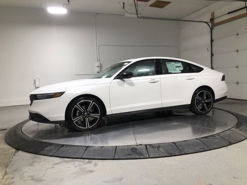 New 2026 Honda Accord SE image 4