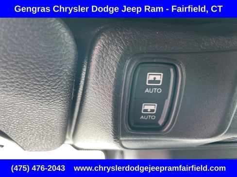 Used 2024 Jeep Wrangler Unlimited AWD/4WD image 57