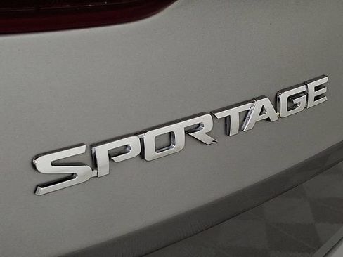 Used 2021 Kia Sportage LX AWD/4WD image 28