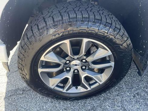 Used 2022 Chevrolet Silverado 1500 RST AWD/4WD image 11