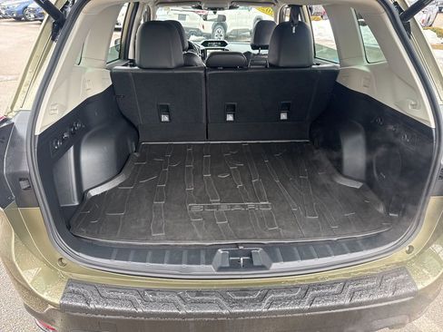 Used 2023 Subaru Forester Limited image 24