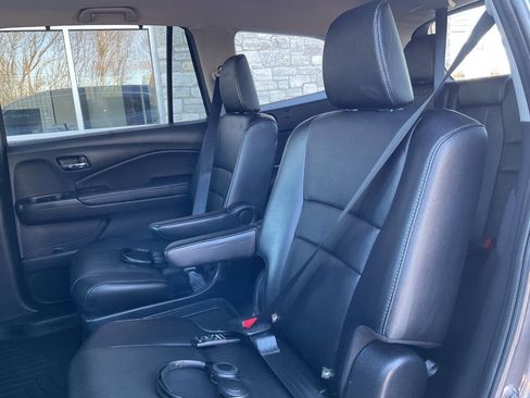 Used 2020 Honda Pilot Touring image 34