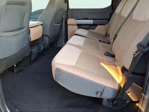 Used 2025 Ford F250 XLT image 7