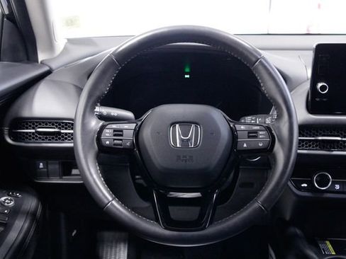 Certified 2024 Honda HR-V EX-L image 17