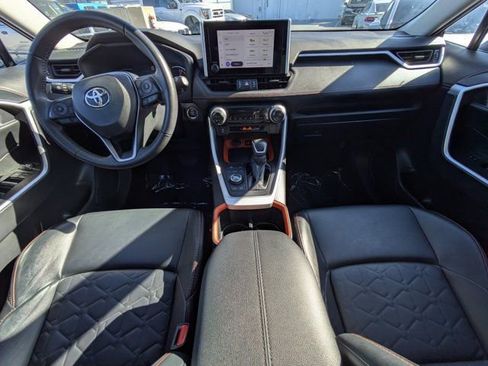 Used 2024 Toyota RAV4 Adventure image 13