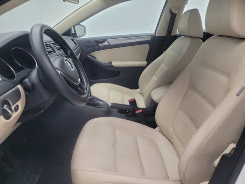 Used 2017 Volkswagen Jetta SE FWD image 17
