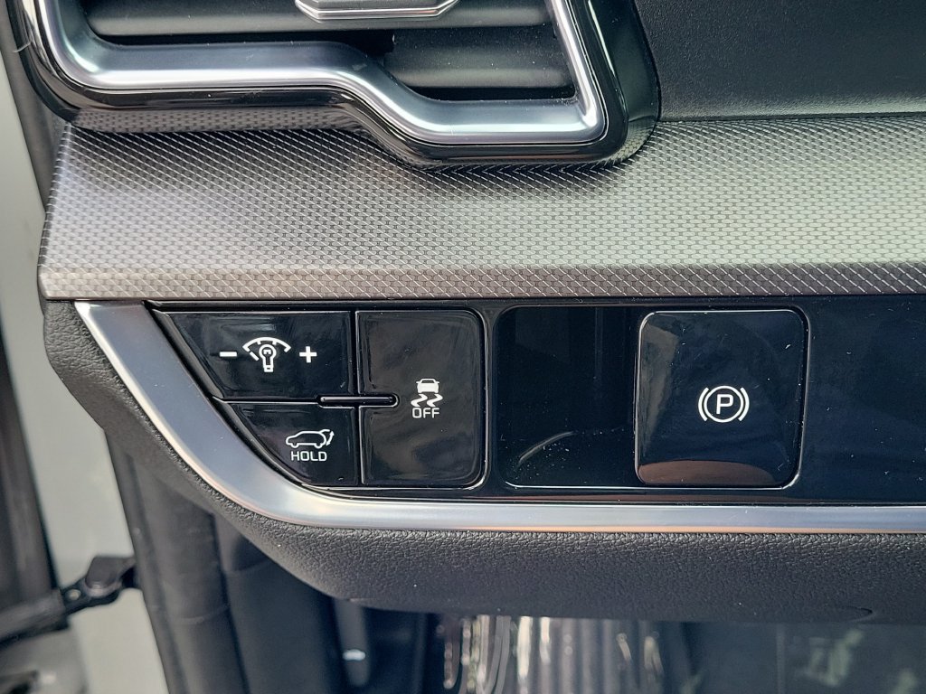 Used 2023 Kia Sportage SX FWD image 27