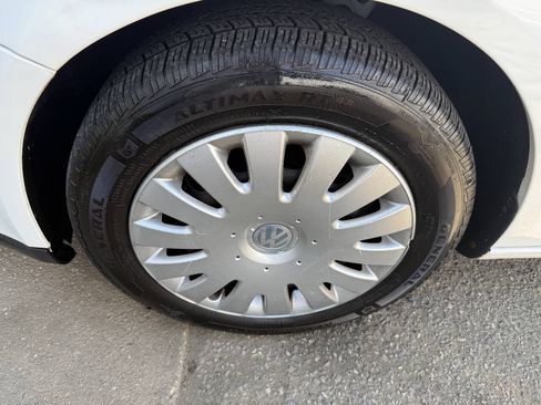 Used 2009 Volkswagen Jetta S FWD image 25