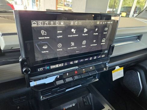 New 2026 GMC Hummer EV 4x4 Crew Cab image 26