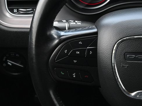 Used 2023 Dodge Charger SXT RWD image 7