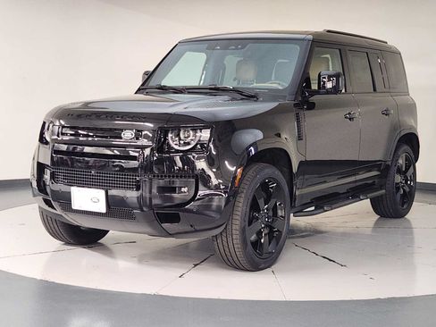 New 2026 Land Rover Defender 110 X-Dynamic SE AWD/4WD image 1