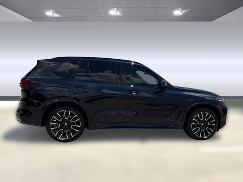 Used 2024 BMW X5 xDrive40i w/ M Sport Package AWD/4WD image 7