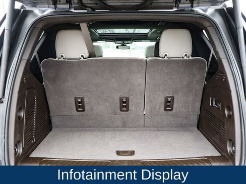 Used 2022 Chevrolet Tahoe LT w/ LT Signature Plus Package image 37