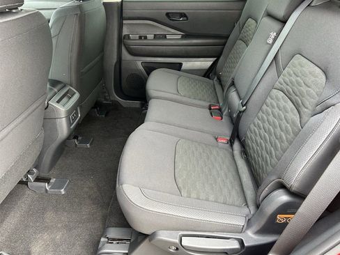 New 2026 Nissan Pathfinder SV image 21