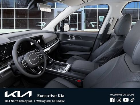 New 2026 Kia Carnival SX Prestige FWD image 17