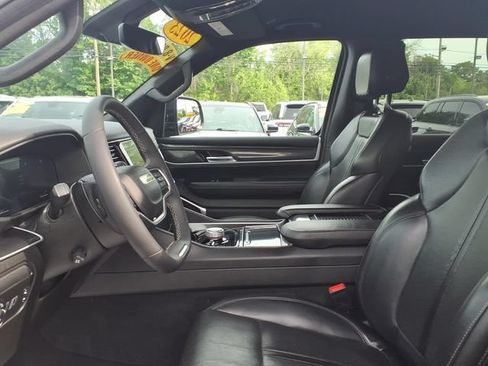 Certified 2023 Jeep Wagoneer 4WD image 21
