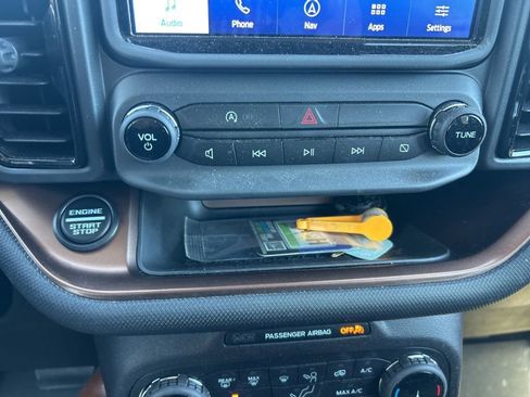 Used 2022 Ford Bronco Sport Outer Banks w/ Tech Package image 6