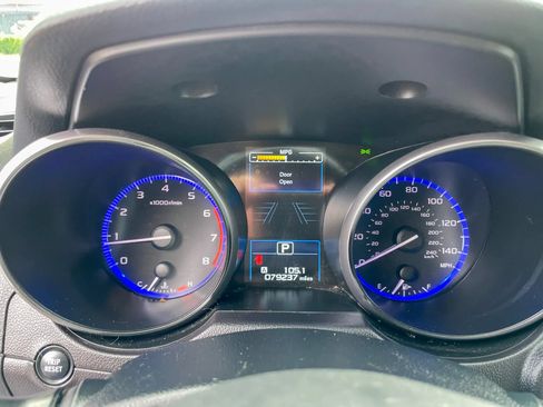 Used 2017 Subaru Outback 2.5i Limited AWD/4WD image 19
