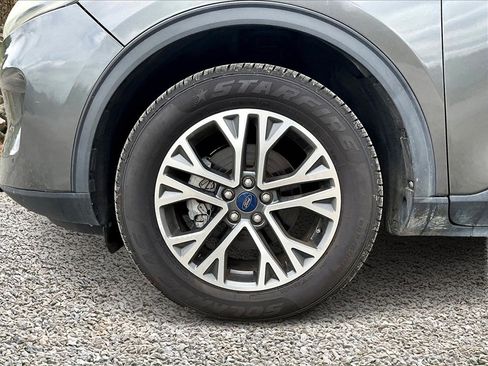 Used 2020 Ford Escape SEL image 9